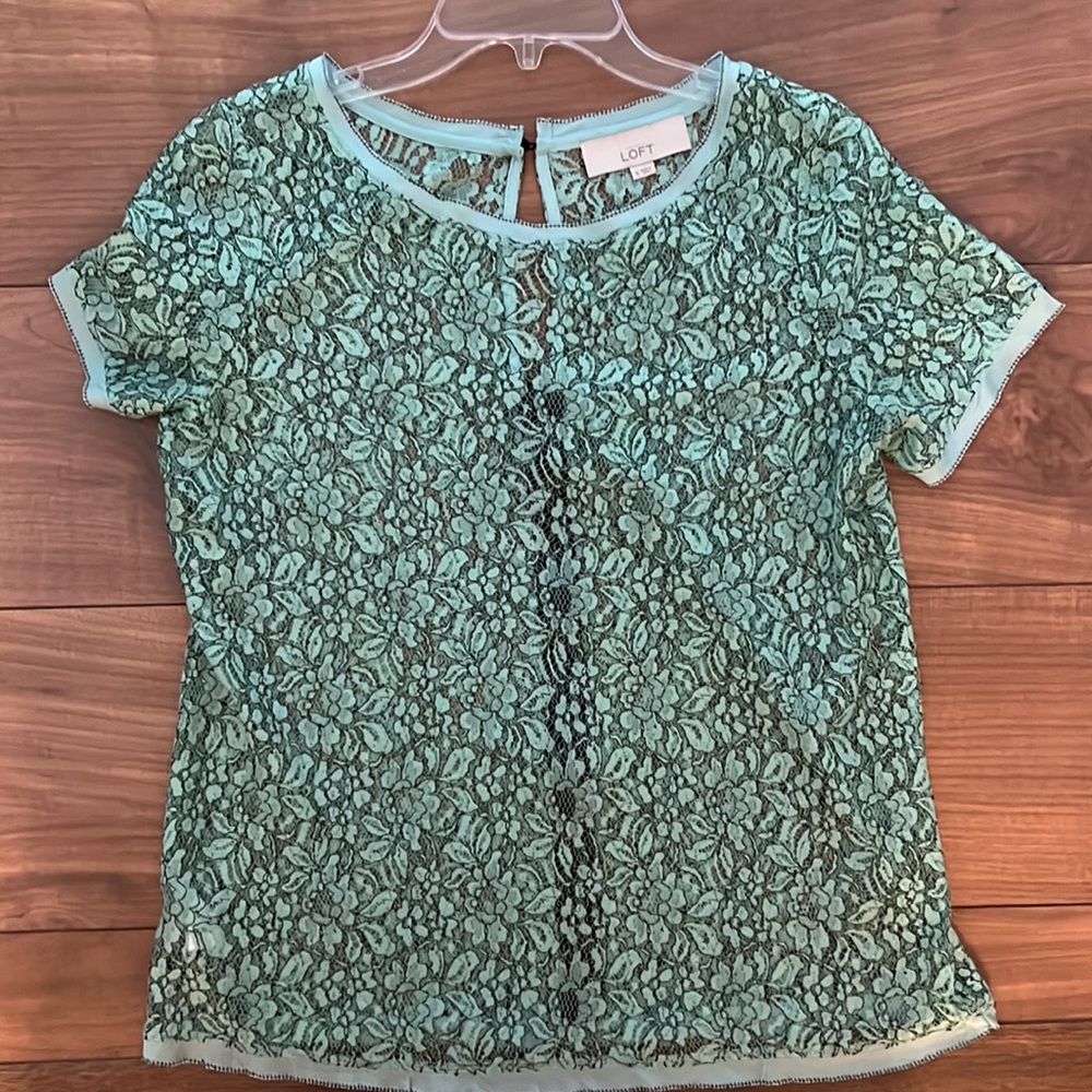 Lace short sleeve blouse